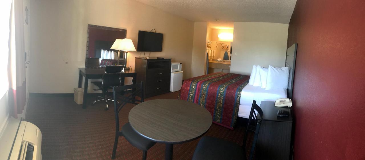 American Inn Corsicana Extérieur photo